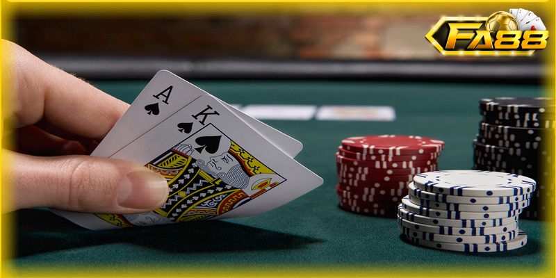 Poker là một trong những trò chơi bài phổ biến nhất tại các sòng bài quốc tế